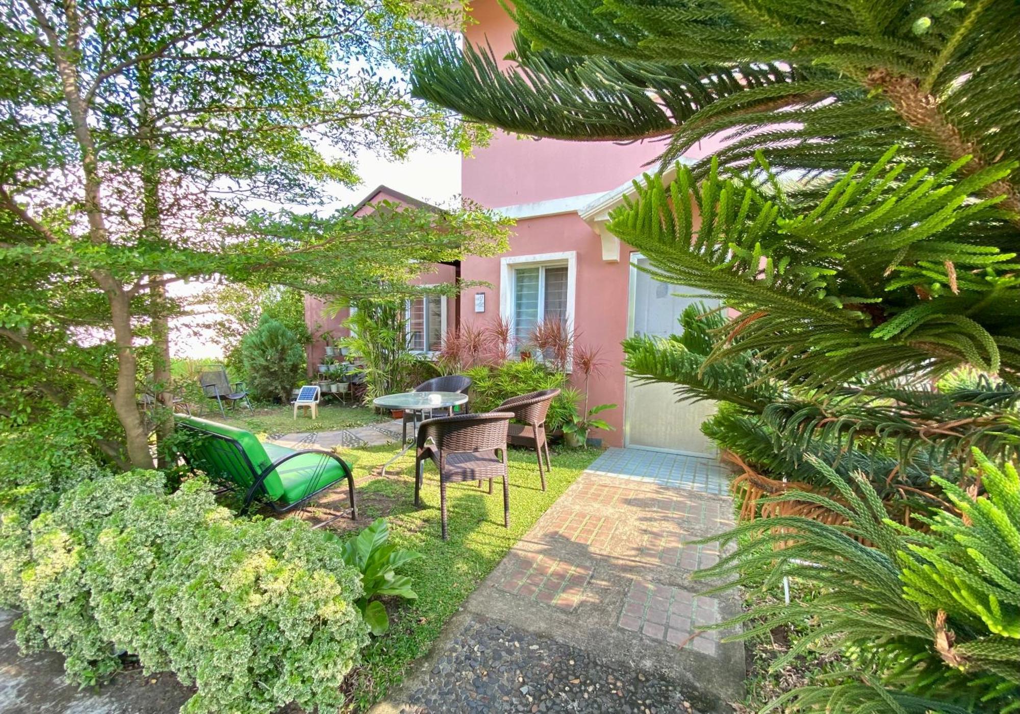 Relaxing Home At Camella Bacolod, Near Airport, Rockwell, Terminals, Famous Resto Exterior foto